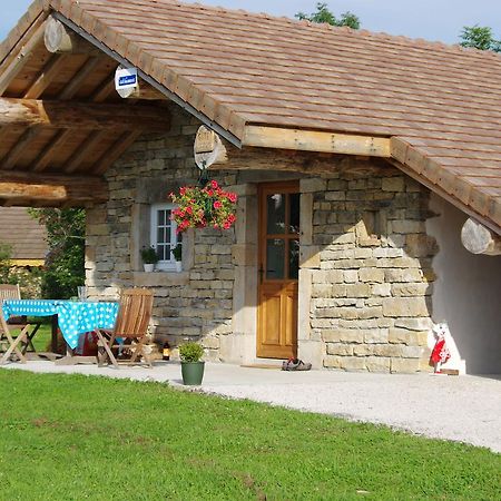 Gite Chez Karine Et Roland Le Fied Exterior foto